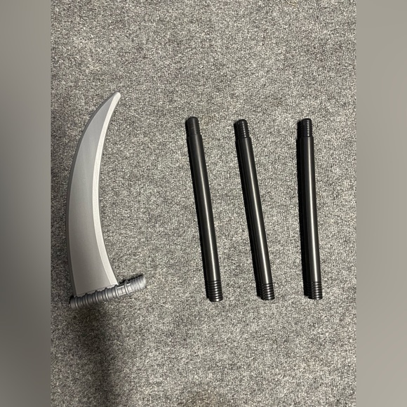 Grim Reaper Black Halloween Robe with plastic Sythe one size - Picture 13 of 16